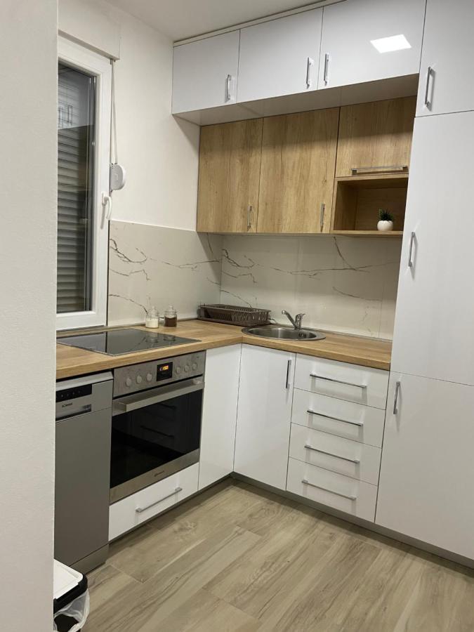 Nikšić Apartman Oaza מראה חיצוני תמונה
